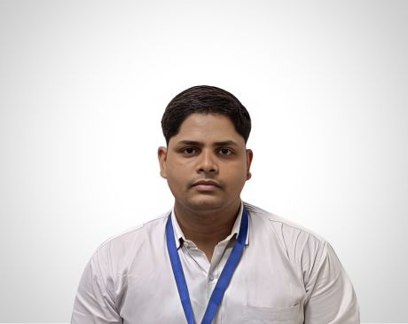 Dr. Sadanand Kumar, expert physiotherapist at SAI Healthcare Wellness Center, providing advanced physiotherapy care in Patna.